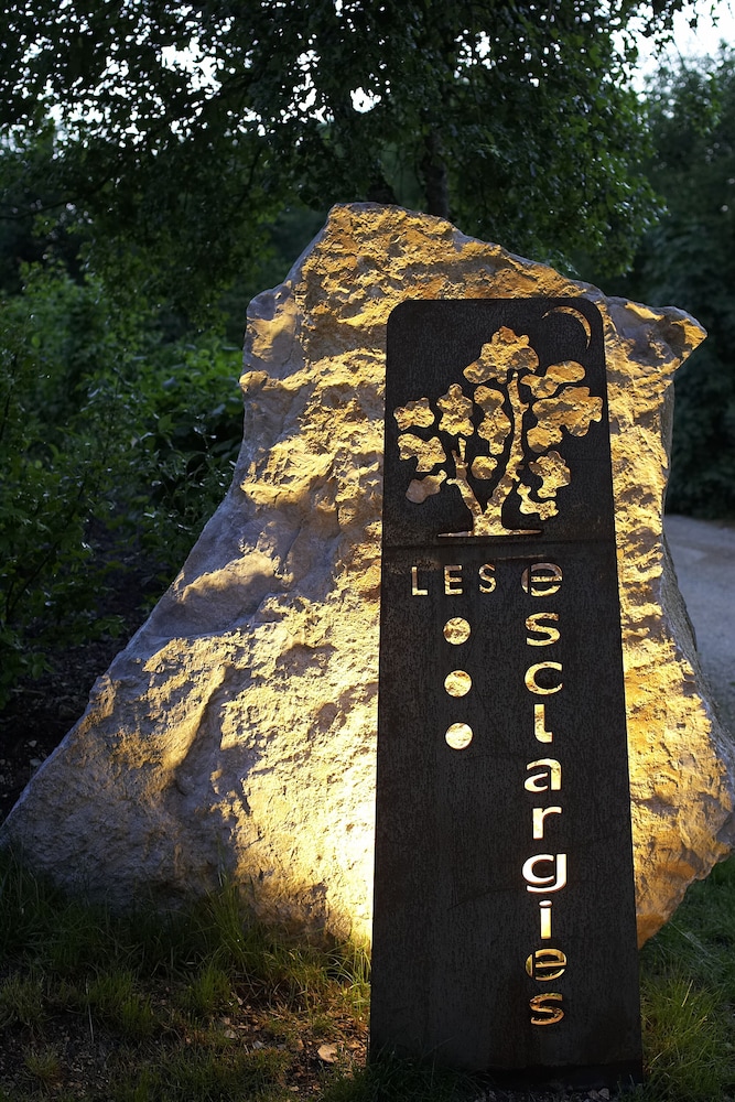 hotel les esclargies