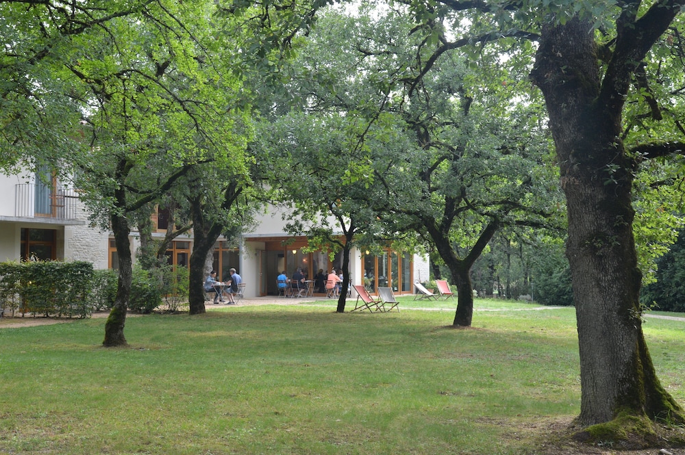 hotel les esclargies