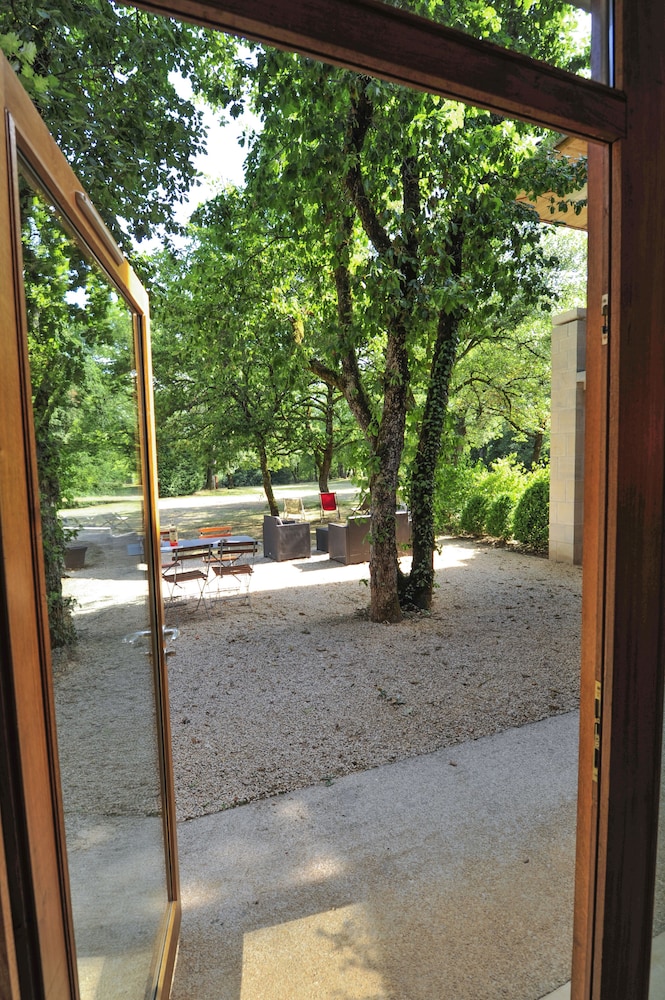 hotel les esclargies