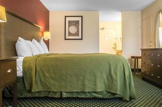 motel 6 rochester ny airport