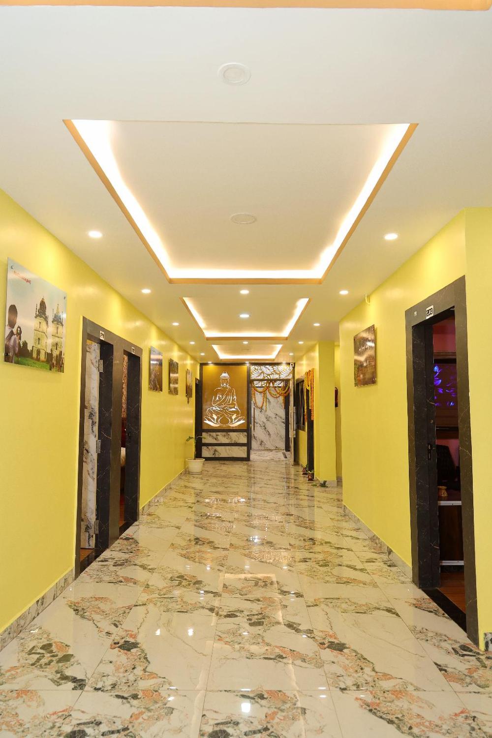 hotel shree mani residency
