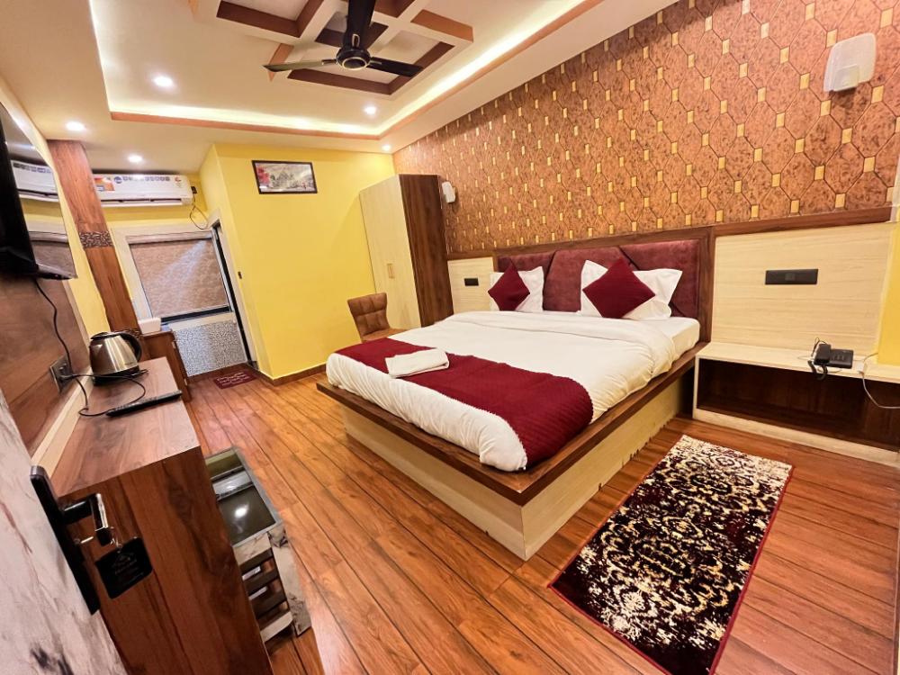 hotel shree mani residency
