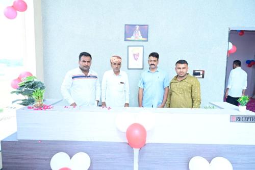 sr hotel restaurant and cafe