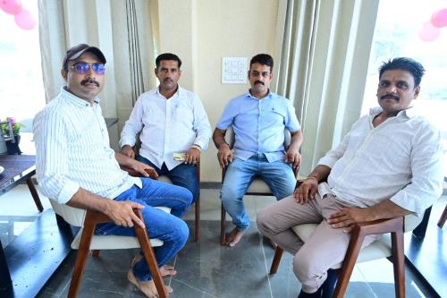 sr hotel restaurant and cafe