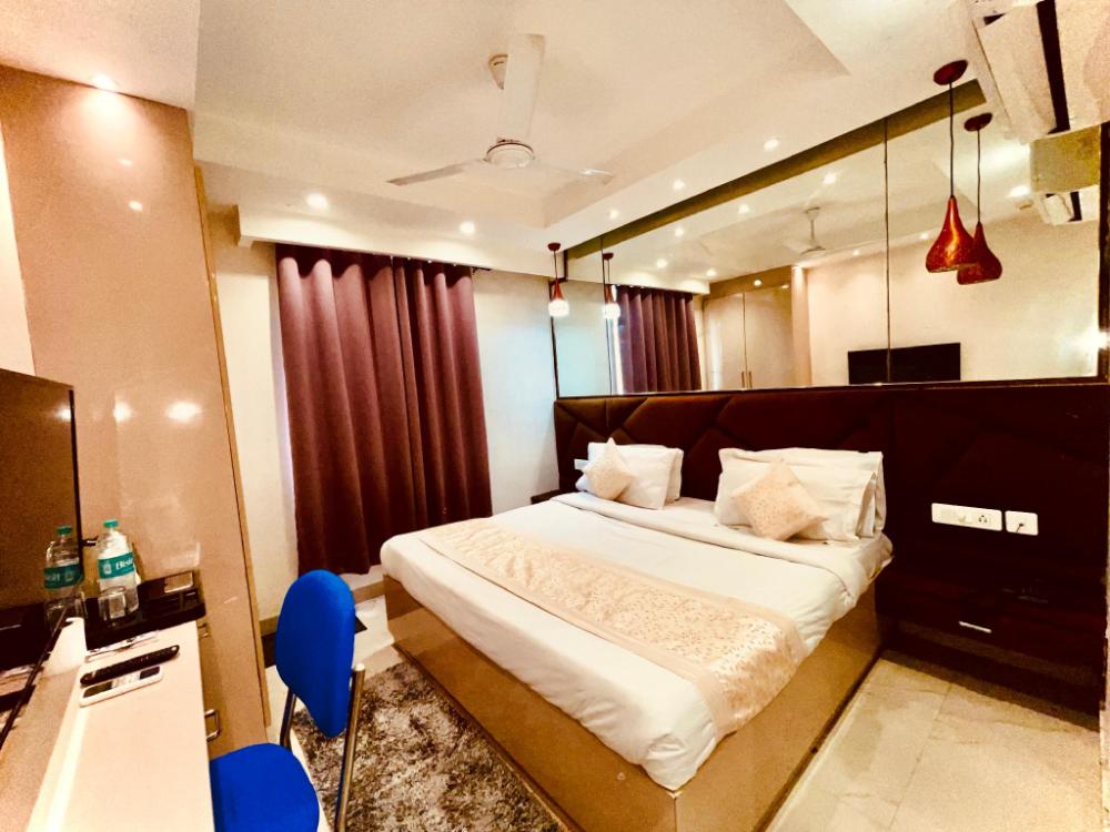 majesta stays pitampura