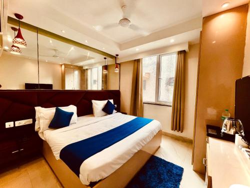 majesta stays pitampura