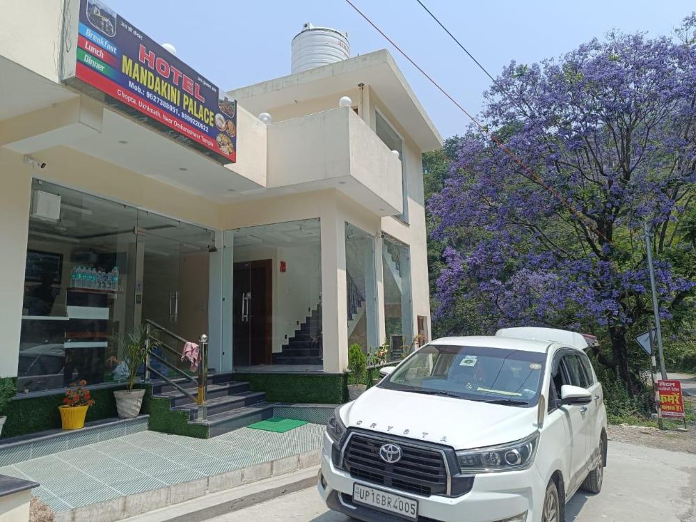 hotel mandakini palace