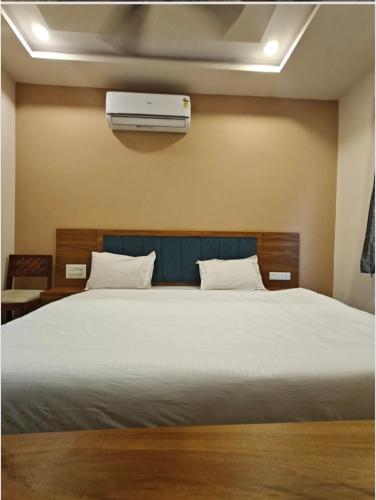 the haveli lounge and restaurant