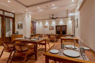 justa luxe kashi parampara varanasi