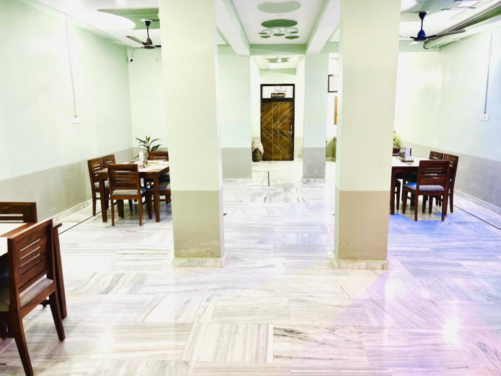 hotel bhagwati palace