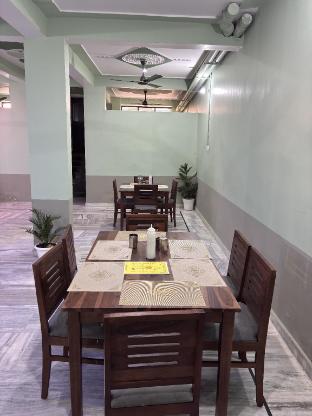 hotel bhagwati palace