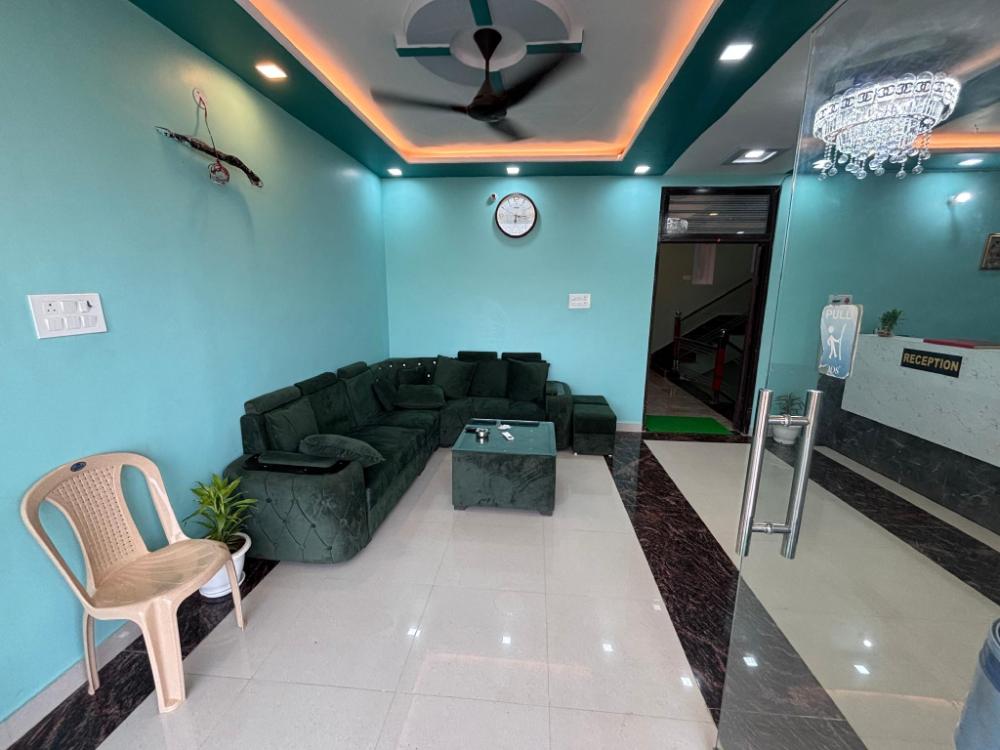 hotel bhagwati palace