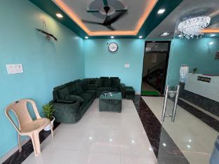 hotel bhagwati palace