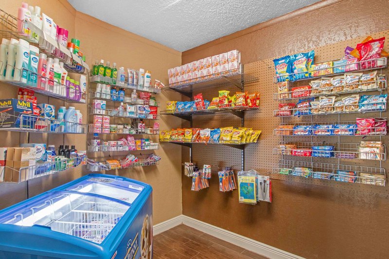 quality inn and suites i 35 near frost bank center