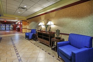 hampton inn and suites tulsa north owasso