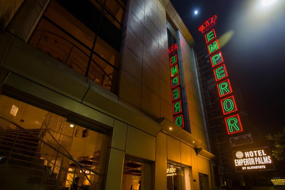hotel emperor palms at karol bagh