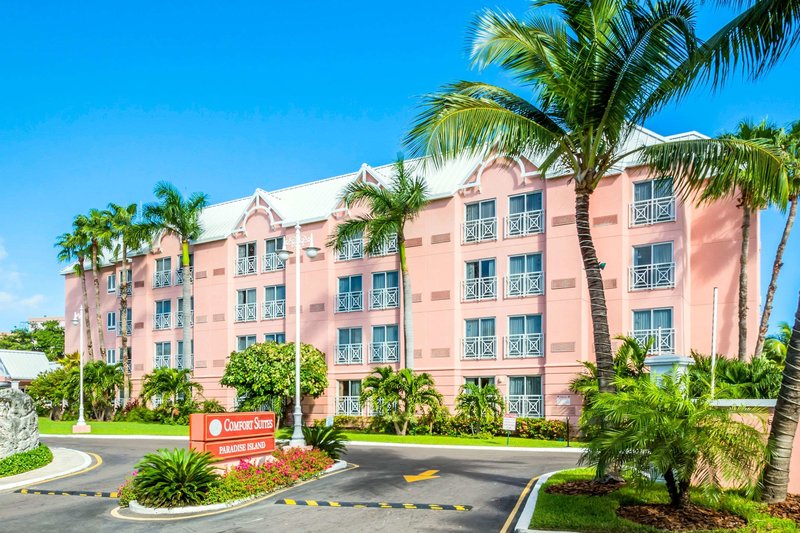 Comfort Suites Paradise Island