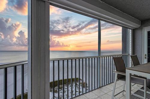 gullwing beach resort