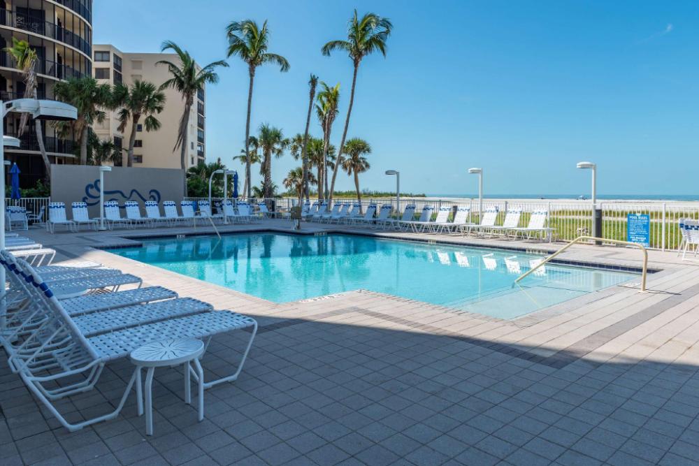 gullwing beach resort