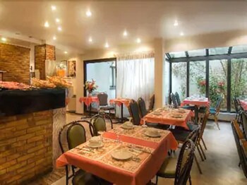 hotel beauquartier montmartre