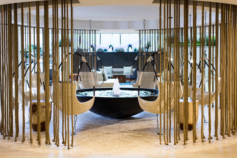 newport marriott hotel and spa