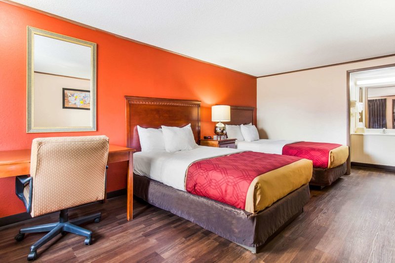 econo lodge norwalk
