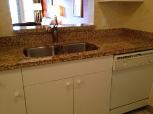 holiday inn hotel and suites osoyoos by ihg