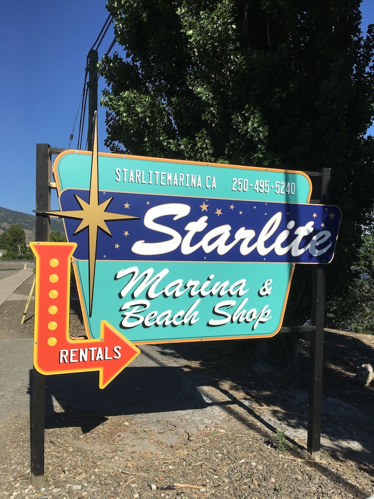 holiday inn hotel and suites osoyoos by ihg