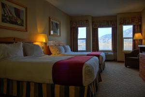 holiday inn hotel and suites osoyoos by ihg