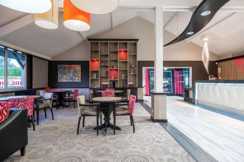 Hôtel Le Kennedy, Clermont-Ferrand, The Originals Relais,,3 star