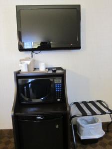 canadas best value inn toronto