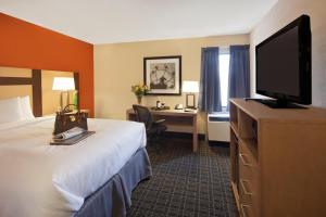 canadas best value inn toronto