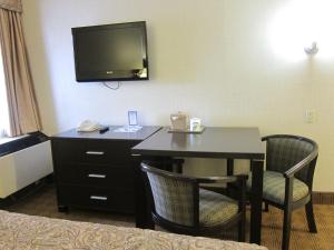 canadas best value inn toronto