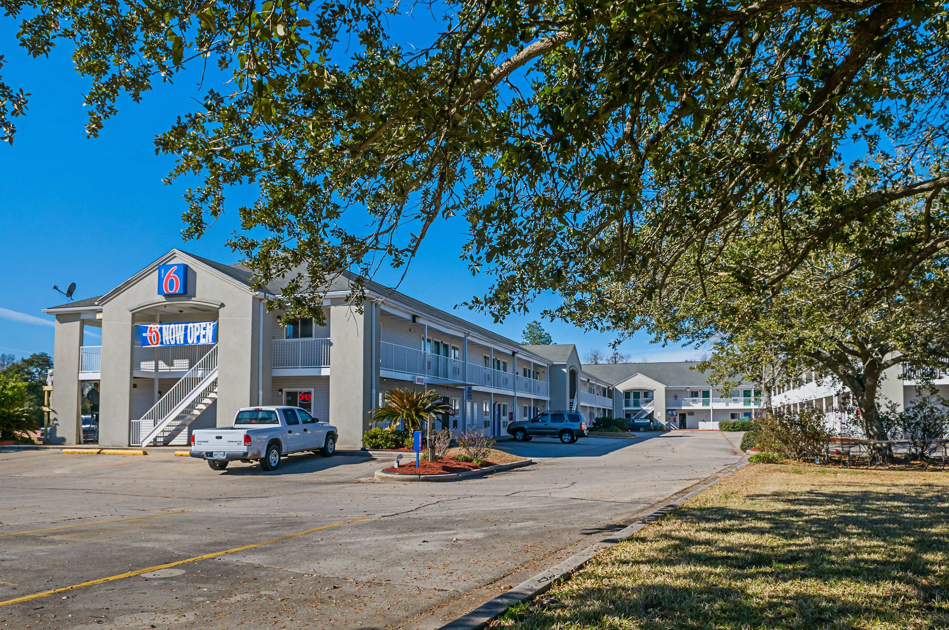 motel 6 bay saint louis ms