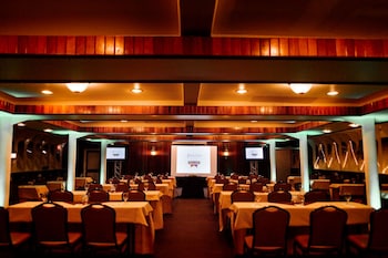 Delta King Hotel,West Sacramento>>Old Sacramento,3 star