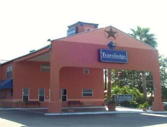 econo lodge inn and suites near lackland afb