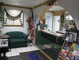 econo lodge inn and suites near lackland afb