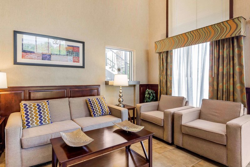 quality inn and suites sevierville pigeon forge