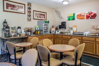 Quality Inn,Sheboygan>>Kohler,3 star