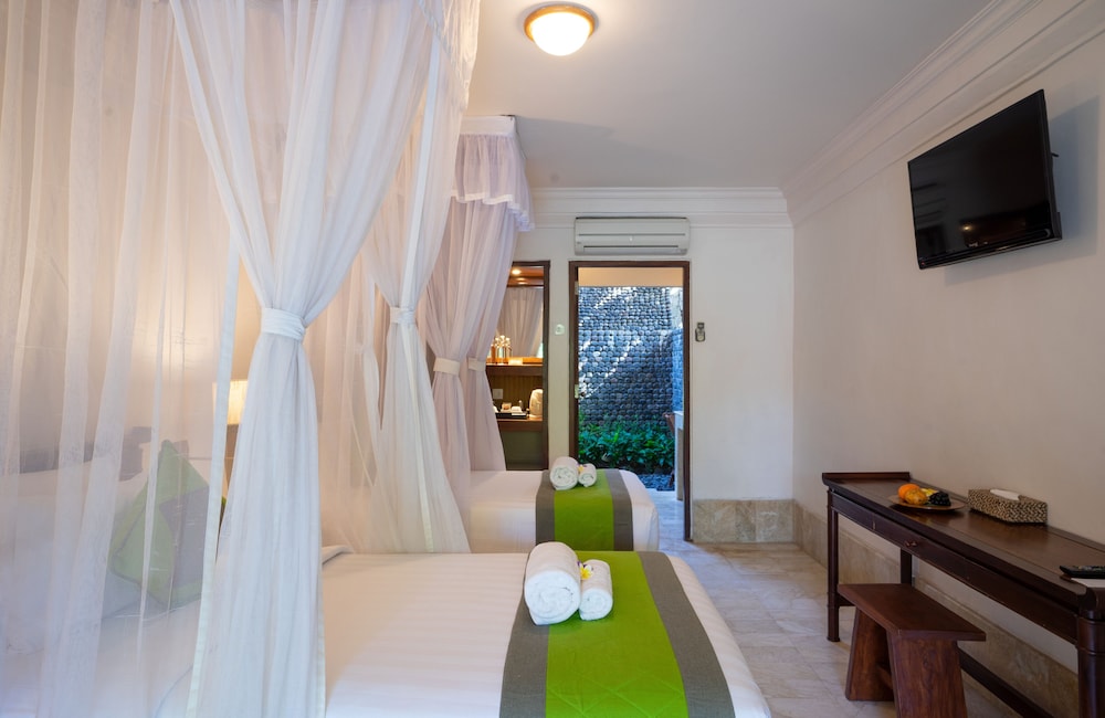 mimpi resort tulamben