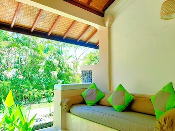 mimpi resort tulamben
