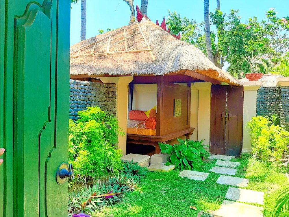 mimpi resort tulamben