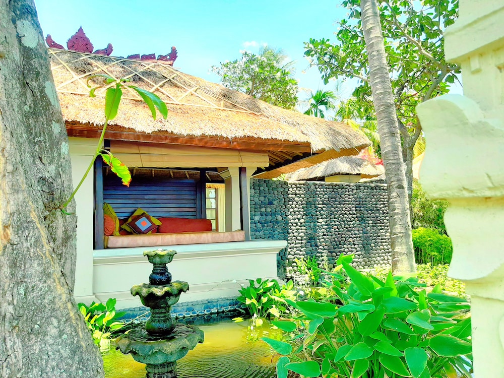 mimpi resort tulamben