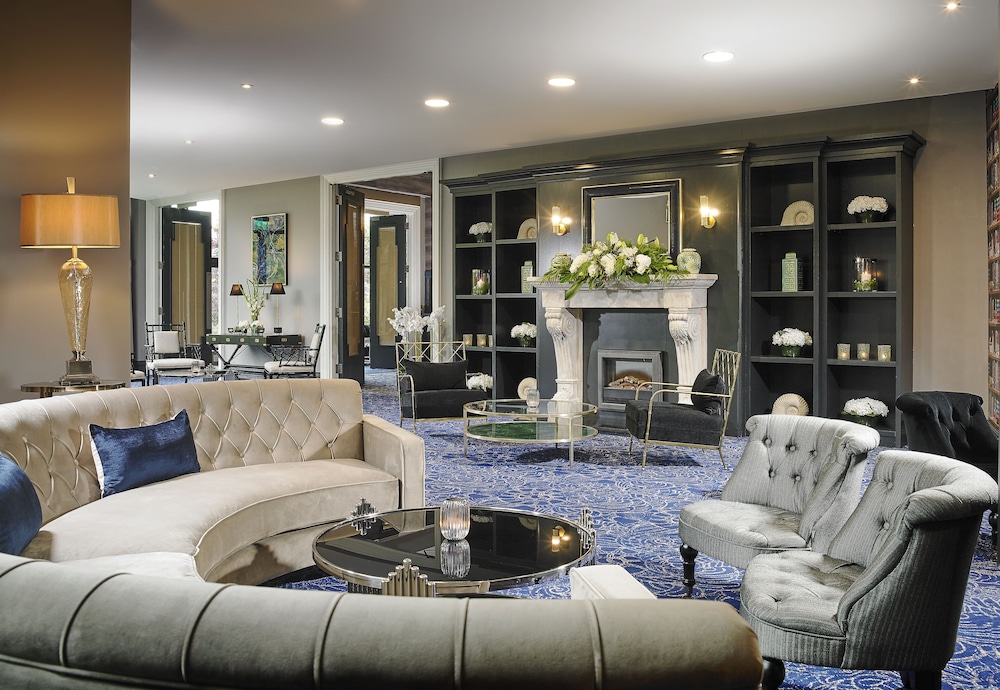 tullamore court hotel