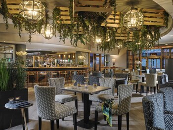 tullamore court hotel