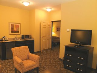 La Quinta Inn & Suites Tulsa Airport / Expo Square,Tulsa>>Oklahoma,3 star