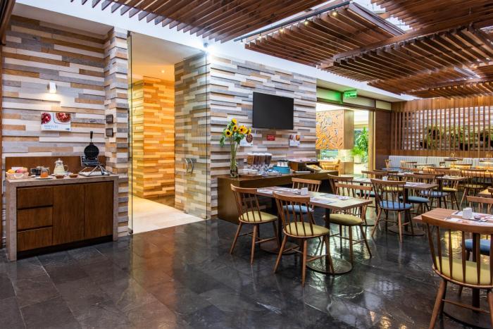 hotel holiday inn express bogota by ihg