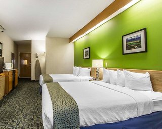 Revel Hotel Des Moines Urbandale, Tapestry Collection By Hilton,Near Living History Farms,5 star