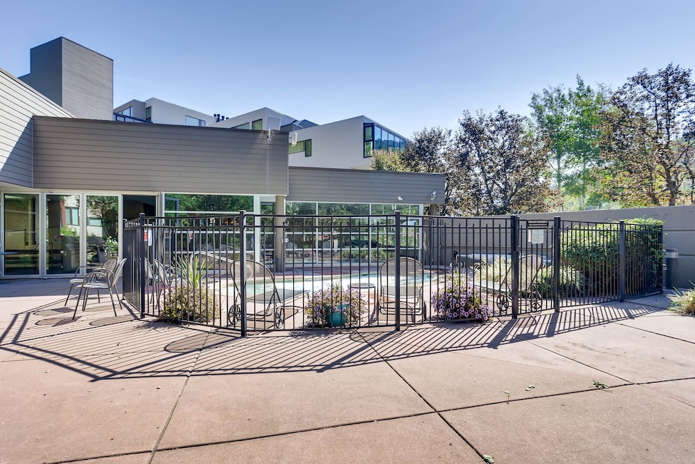 simba run condos 2bed 2bath