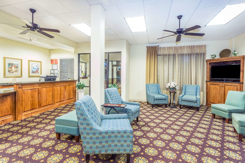 days inn by wyndham valdosta near valdosta mall